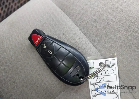 2012 Dodge Grand Caravan Sxt из США, поврежденный, VIN 2C4RDGCG2CR153700